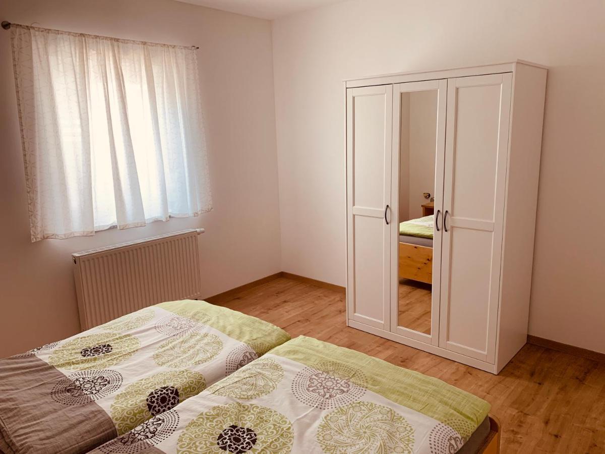 Ferienwohnung Bad Camberg - Apartment 3 Hoelzer Bagian luar foto